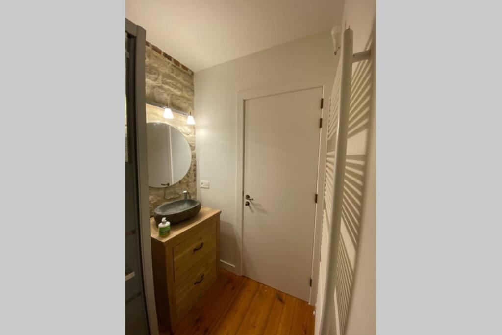 Charmant Appartement Dans Une Ancienne Ferme 니벨 외부 사진